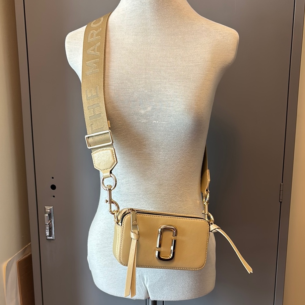 The Marc Jacobs Tan Cream Crossbody Bag with Logo Strap